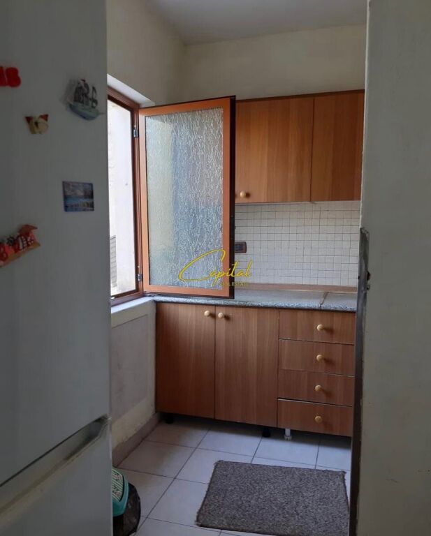 APARTAMENT ME QIRA 1+1 ALI DEMI 35.000 LEKE