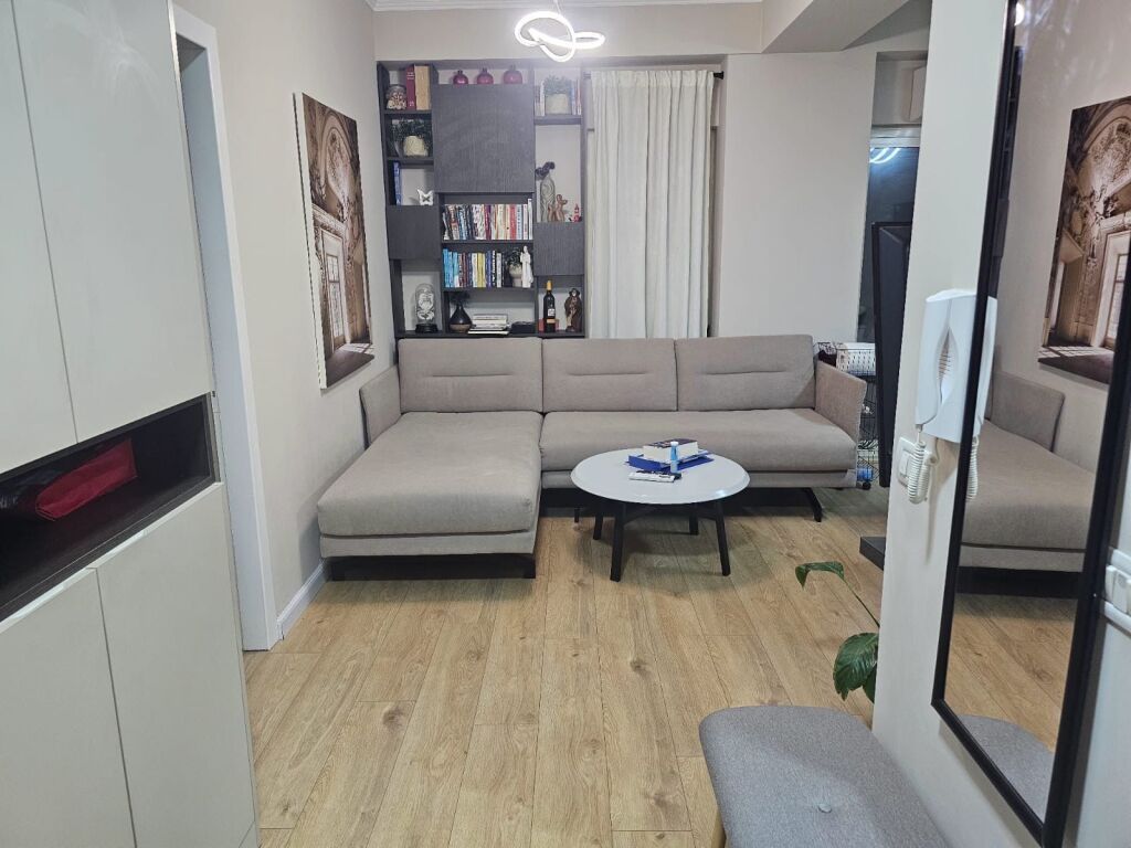 Shitet apartment 1+1+ ballkon .