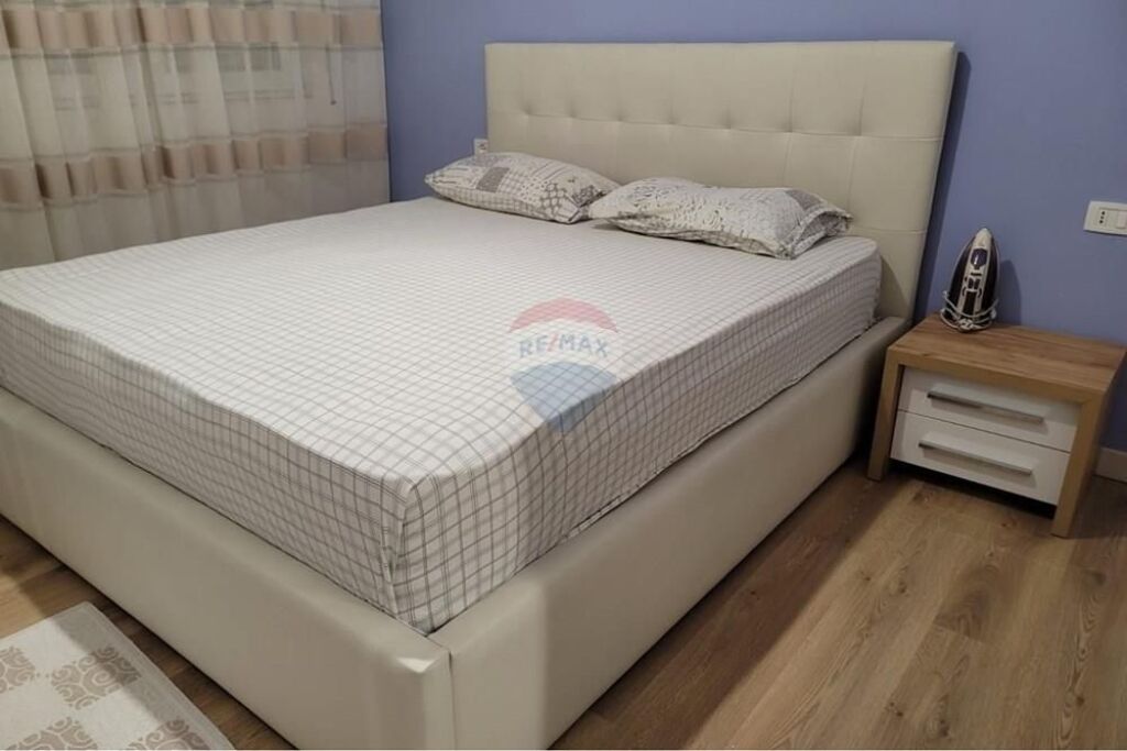 Apartment 2+1+2 for rent at 5 Maji !!!