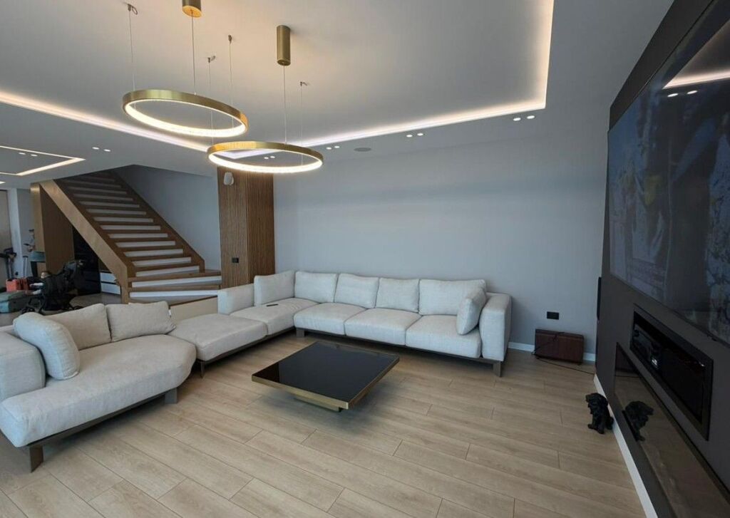 🌇Luxurious duplex for rent at Square 21 complex🔥