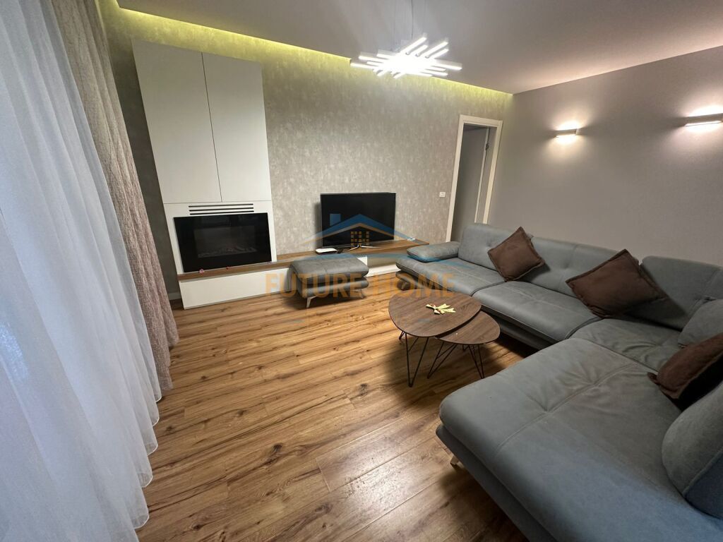 Qira,Apartament 2+1+ post parkimi ,Kompleksi Delijorgji .