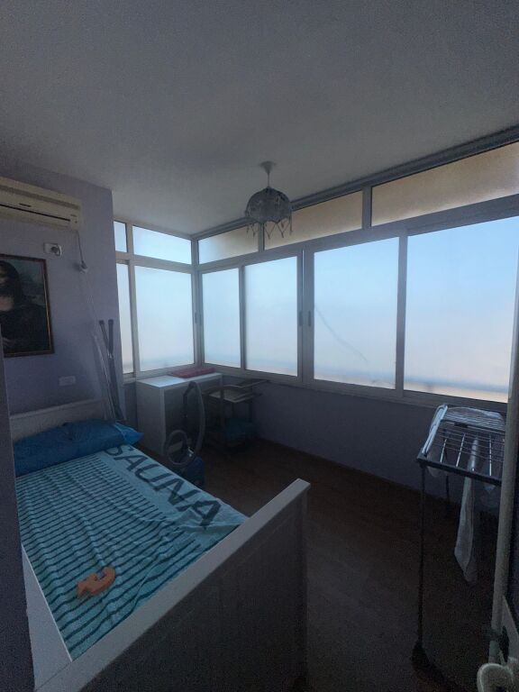 Affittasi Appartamento 2+1+1 con Balcone