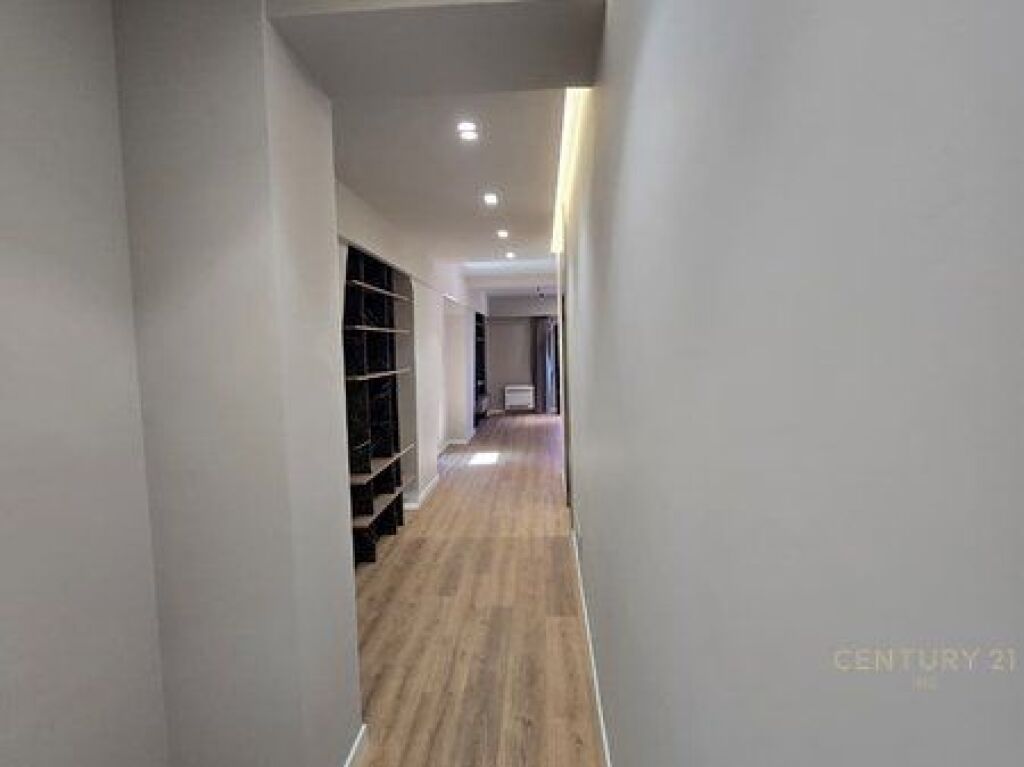 FOR SALE APARTMENT 2+1+2 AT GARDEN BUILDING