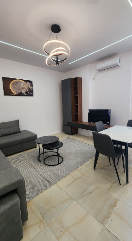 AFFITTASI APPARTAMENTO 1+1 – Kodra e Diellit (vicino a ex Eleonora)
