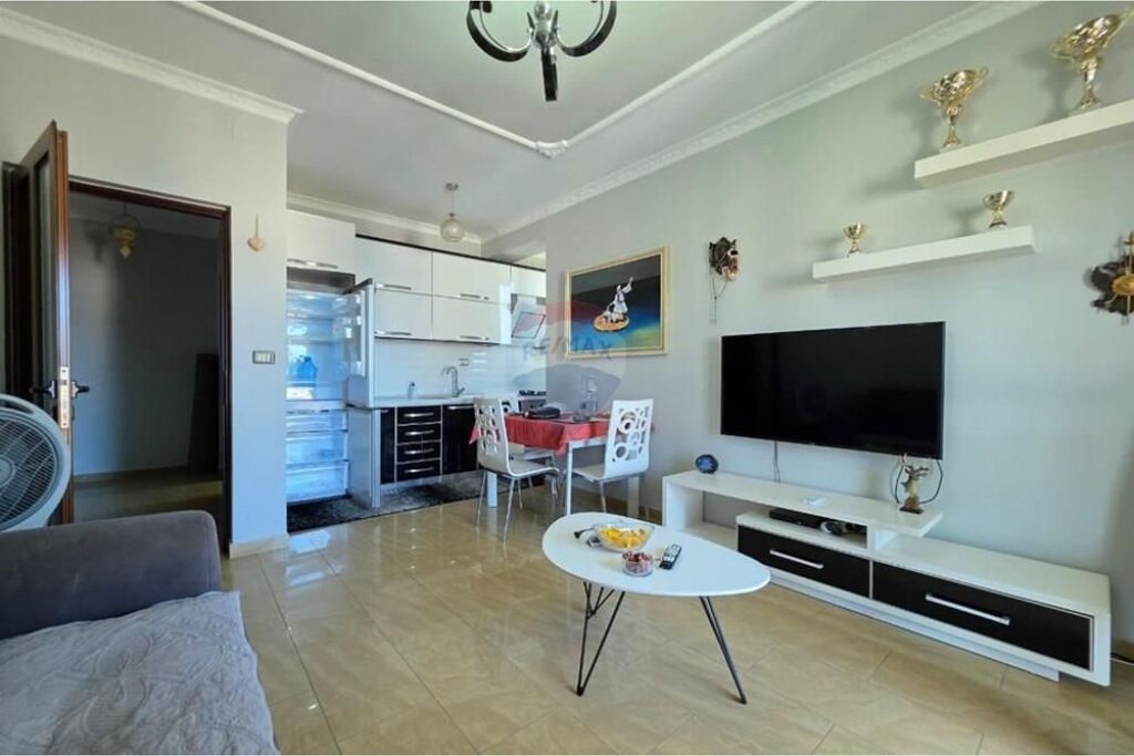 ⸻  🏖️ APPARTAMENTO 2+1 IN AFFITTO A LUNGOMARE, CON VISTA MARE E PARCHEGGIO – VLORË