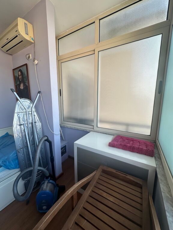 Affittasi Appartamento 2+1+1 con Balcone