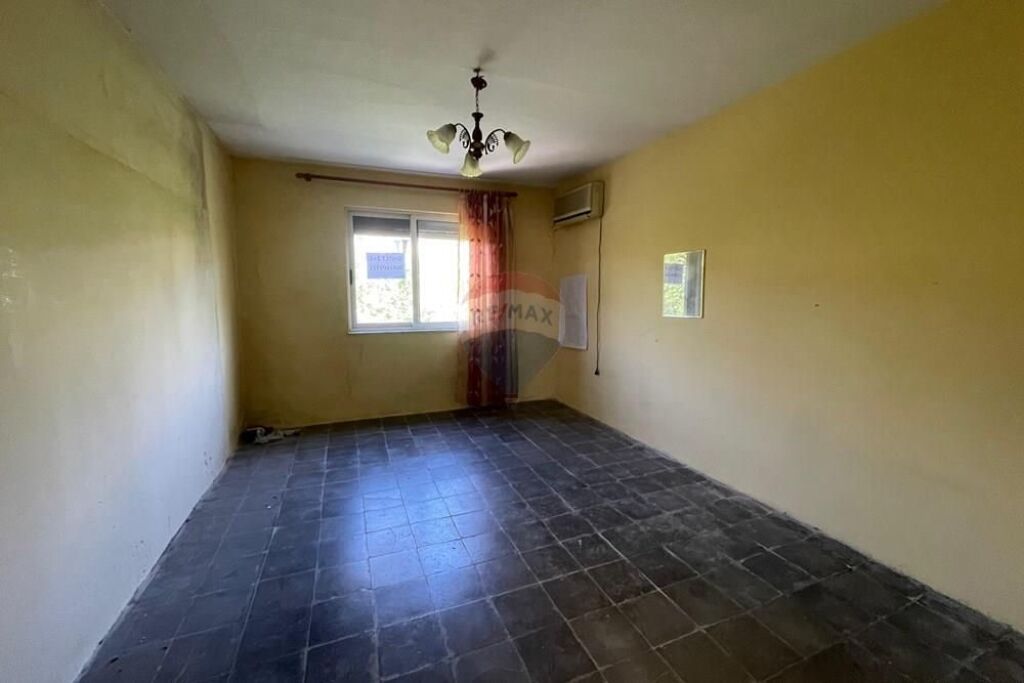 Apartament 2+1 Per Shitje tek Rruga Ali Demi