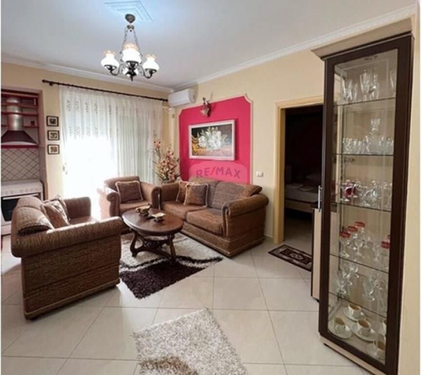 🌊 Appartamento 1+1 in affitto a lungo termine Lungomare, Vlora