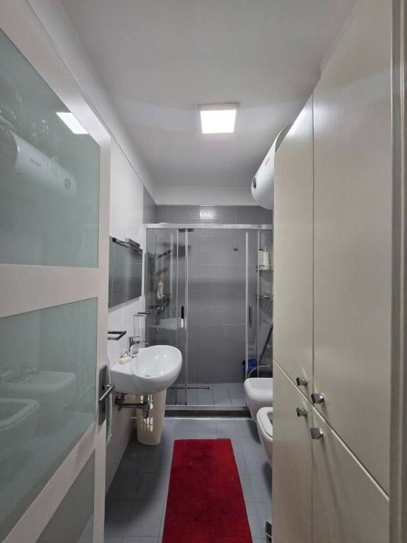 Apartament 2+1 per qera te Kompleksi Kontakt, 21 Dhjetori