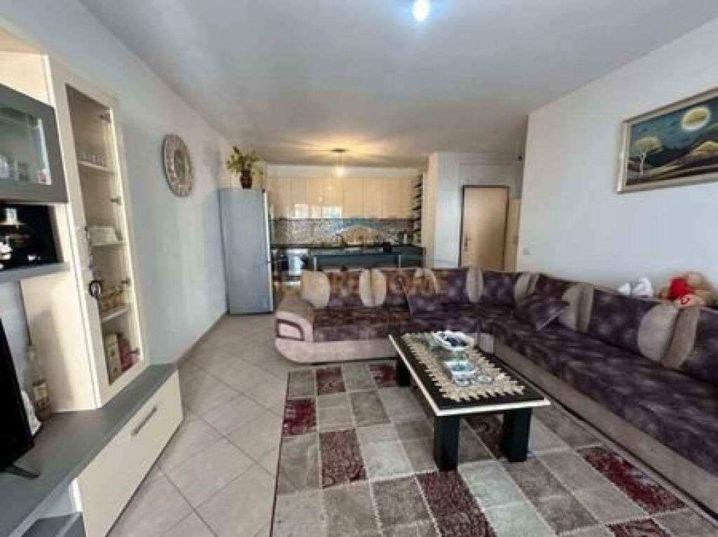 Shitje,Apartament 1+1,Unaza Re !