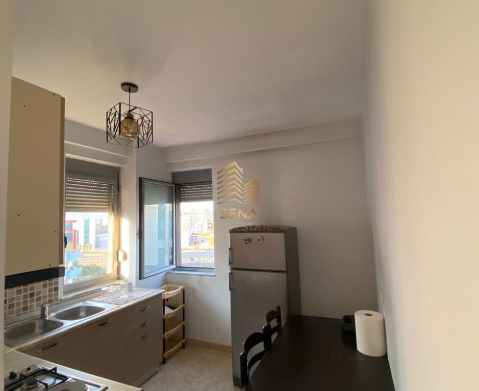 Qera, Apartament 1+1+blk, Casa Italia, 400 Euro/muaj (ID: SRE-O002)