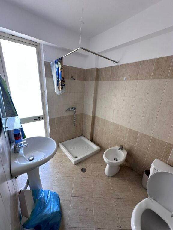 SHITET GARSONIERE NE ZONEN E PLAZHIT ILIRIA, DURRES