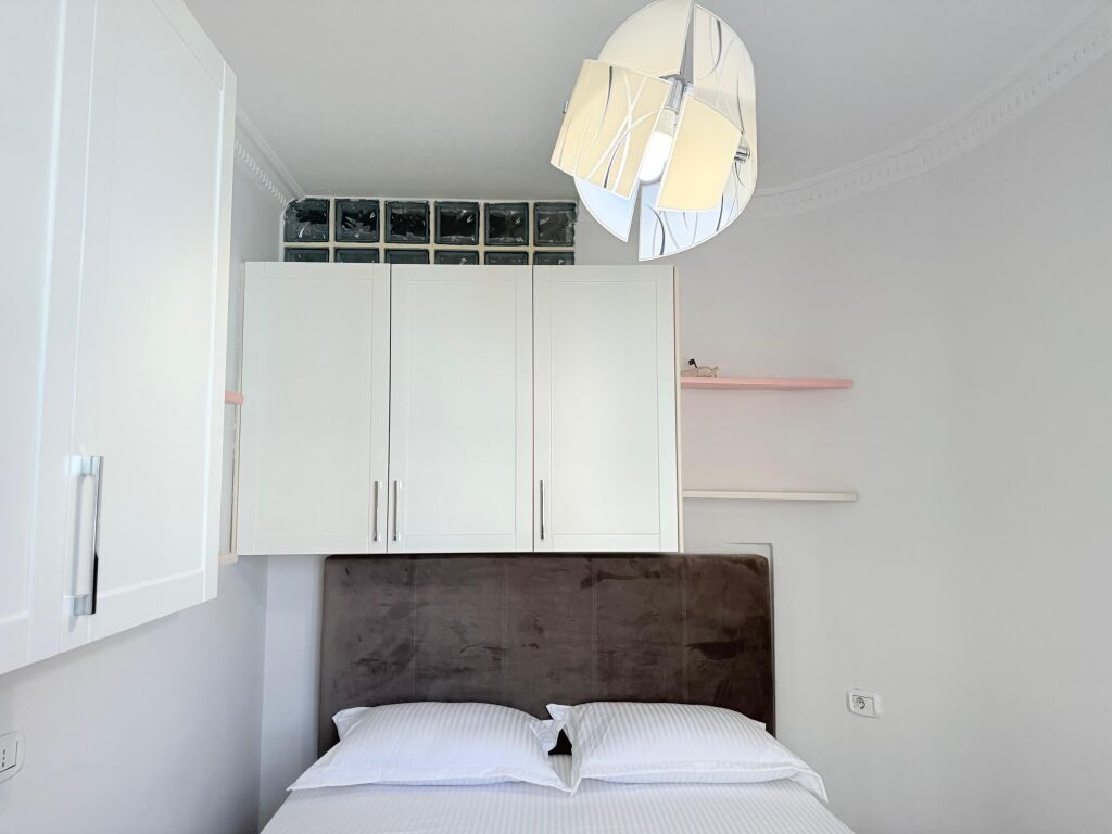 Super 2+1 apartment for rent near Myslym Shyri