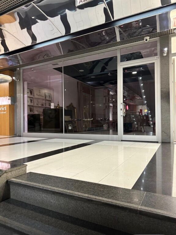 Ambient Komercial në ETC Tiranë – i Dhënë me Qira (Investim i Sigurt)