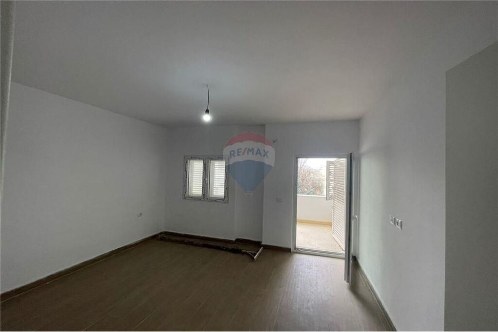 Apartament 1+1 për shitje në Selitë (Rruga Isuf Elezi, Tiranë)