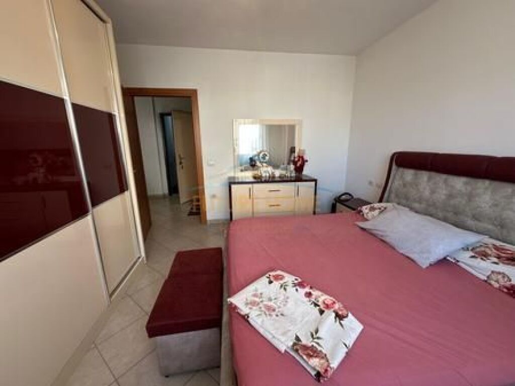 Shitje,Apartament 1+1,Unaza Re !