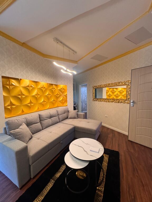 Apartament me qera 2+1 te Radisoni