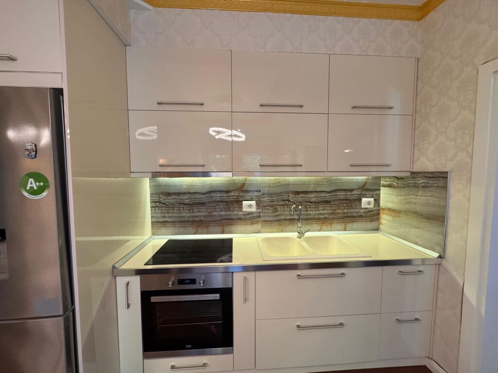 In affitto 2+1, Lago Secco