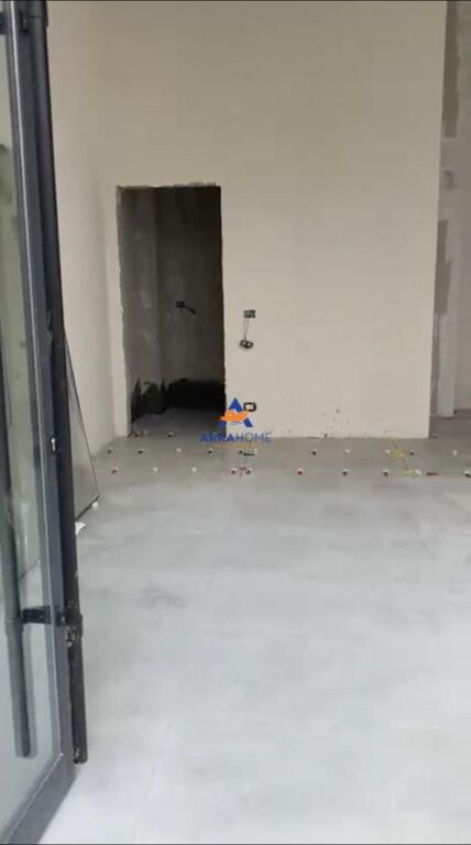 LOCALE COMMERCIALE IN AFFITTO 55M2 "EX PIAZZA AQUILA" 70.000 LEKE