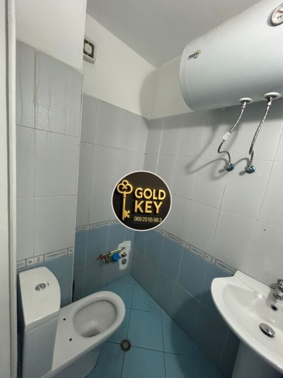 🏢 DYQAN ME QERA PRAN URES SE DAJLANIT 🔥