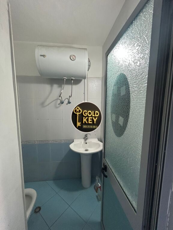 🏢 DYQAN ME QERA PRAN URES SE DAJLANIT 🔥