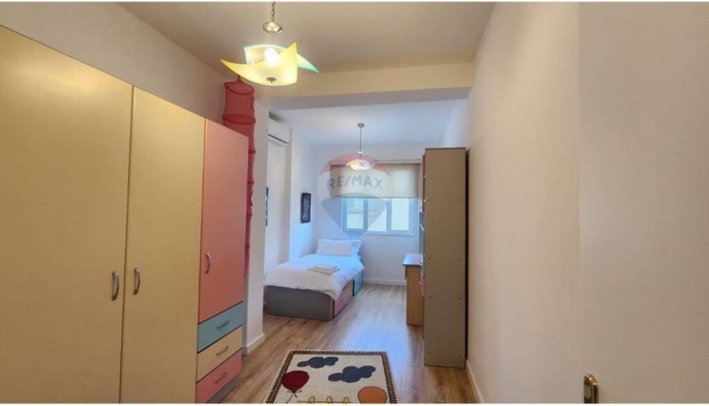 Apartment 2+1 for rent Durres Street