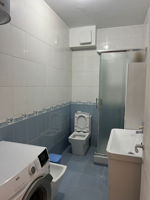 Jepet me qira apartament 1+1 ne Vasil Shanto