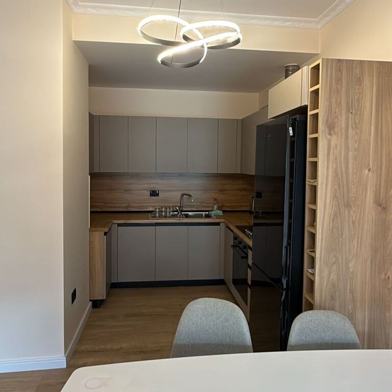 🏡✨ Apartament 2+1 me Qira – Kompleksi Delijorgji, Tiranë ✨🏡