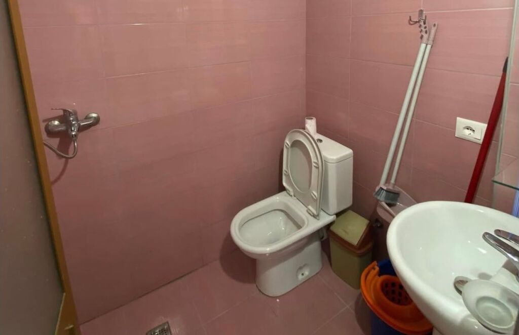 🏡 Jepet Garsioniere me Qera mbi Fakultetin Ekonomik, Rruga e Elbasanit