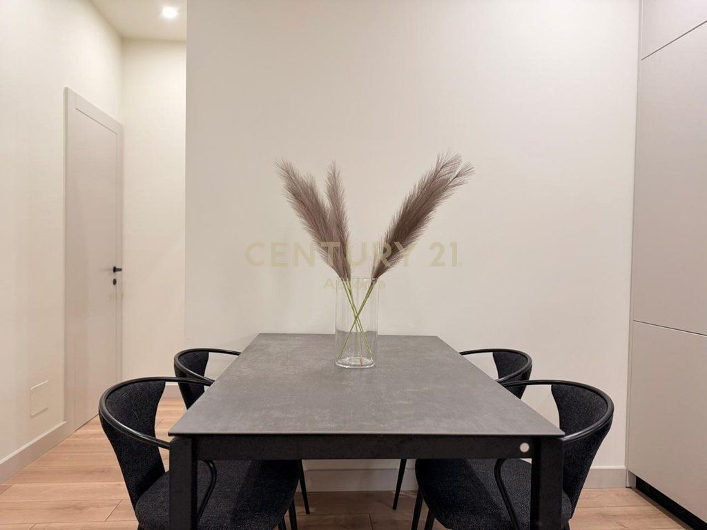 2+1 APARTMENT FOR RENT ON KOSOVAR STREET!