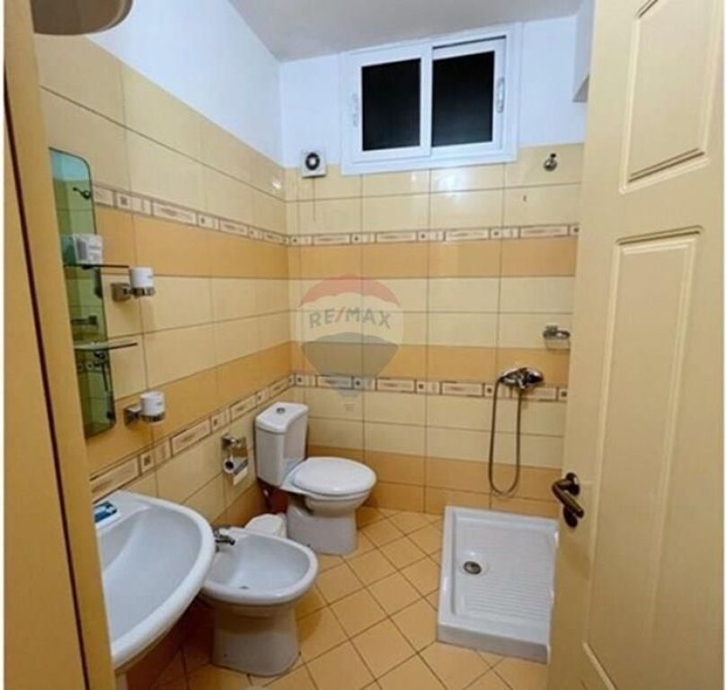 🌊 Appartamento 1+1 in affitto a lungo termine Lungomare, Vlora