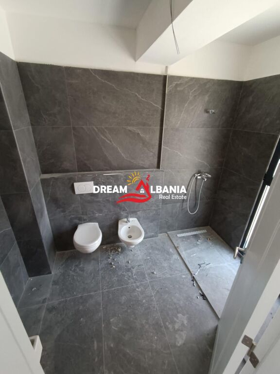 Apartament 3+1+2 per Shitje ne Bulevardin e Ri ne Tirane(ID 4131500)
