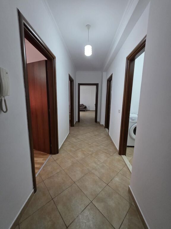 Shitet apartament  2+1 +Depo Astir