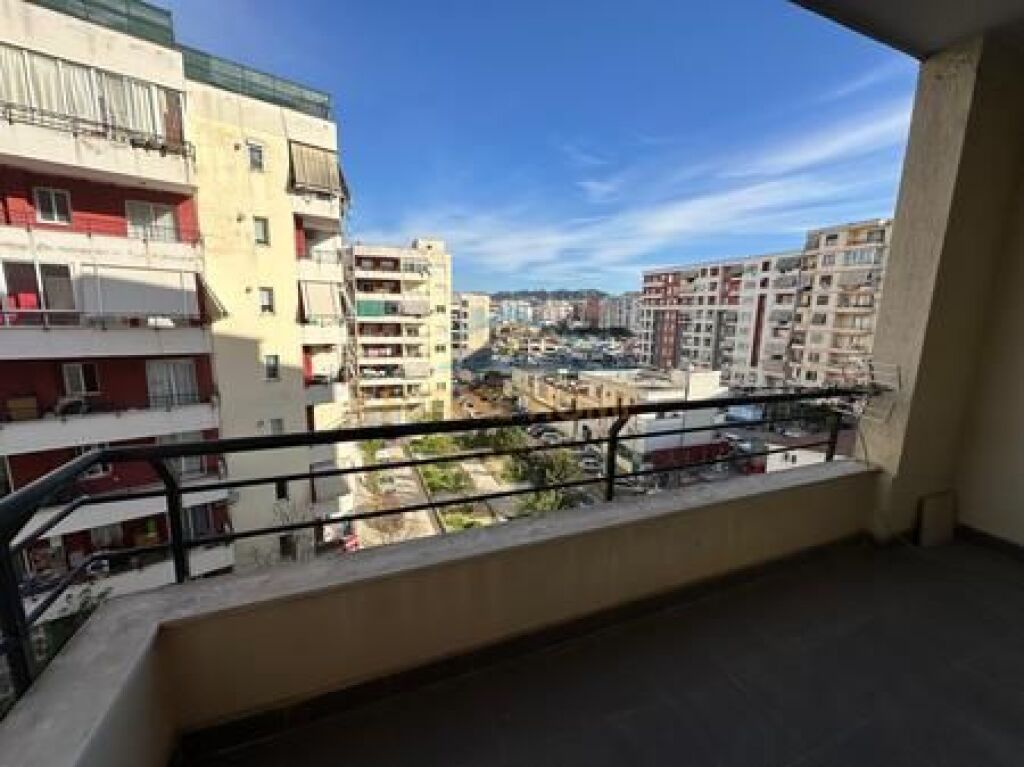 Shitje,Apartament 1+1,Unaza Re !