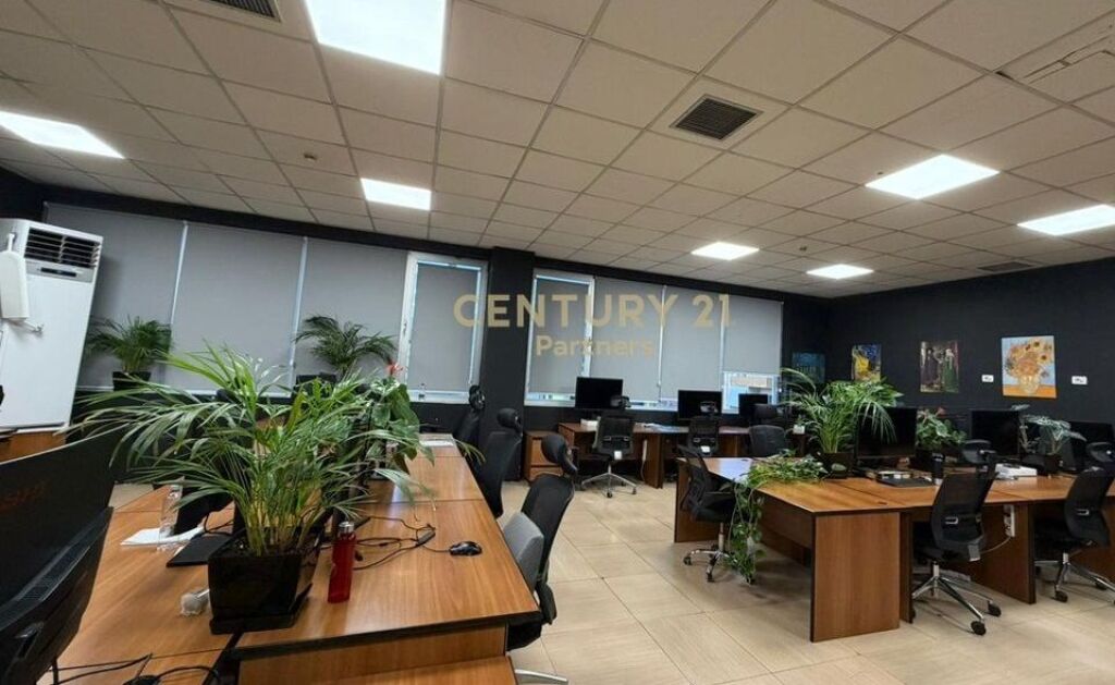 Office for rent  Parking spaces opposite Delijorgjit