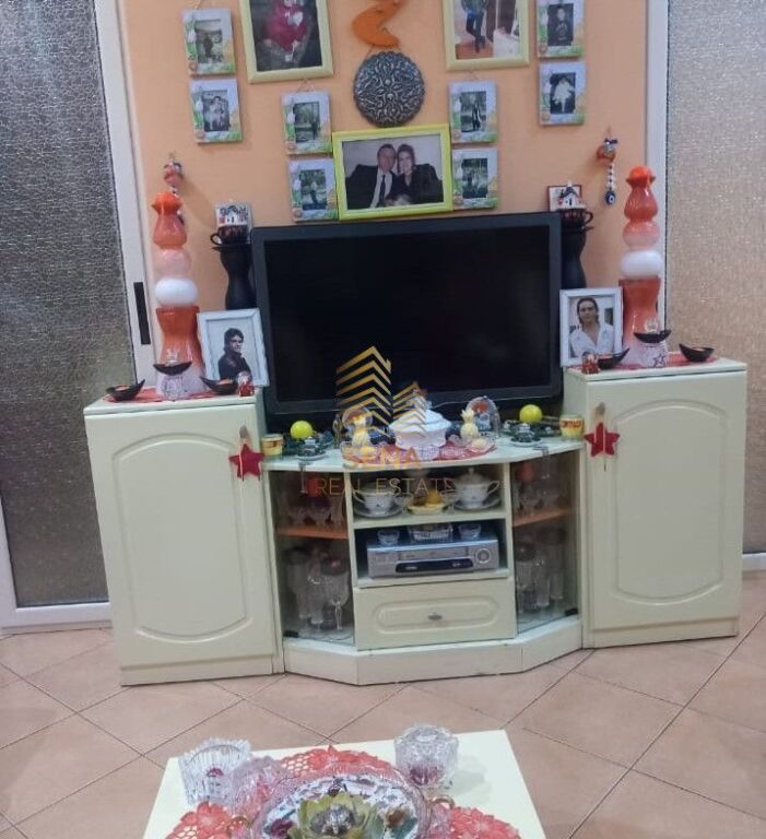 Affitto, Appartamento 1+1, Bllok, 50.000 Lek/mese