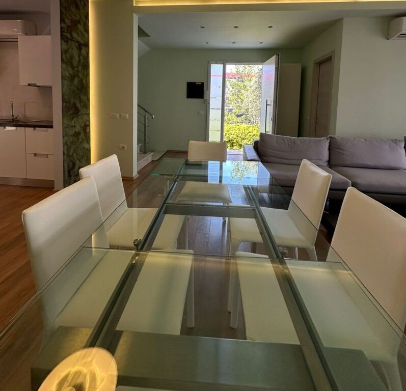 🏡 JEPET ME QIRA VILË LUKSOZE 4-KATËSHE – White House, TEG