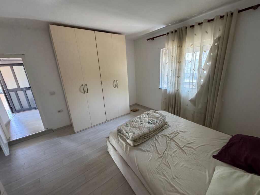 Jepet me qira 1+1 ne yzberisht