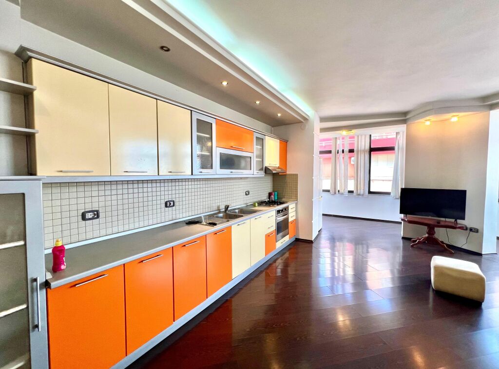 In Affitto: 2+1+2 Balconi 📍Di fronte al Kristal Center (presso Big Market) - 600€/Mese ✨ - 5° Piano || Superficie: 112m²