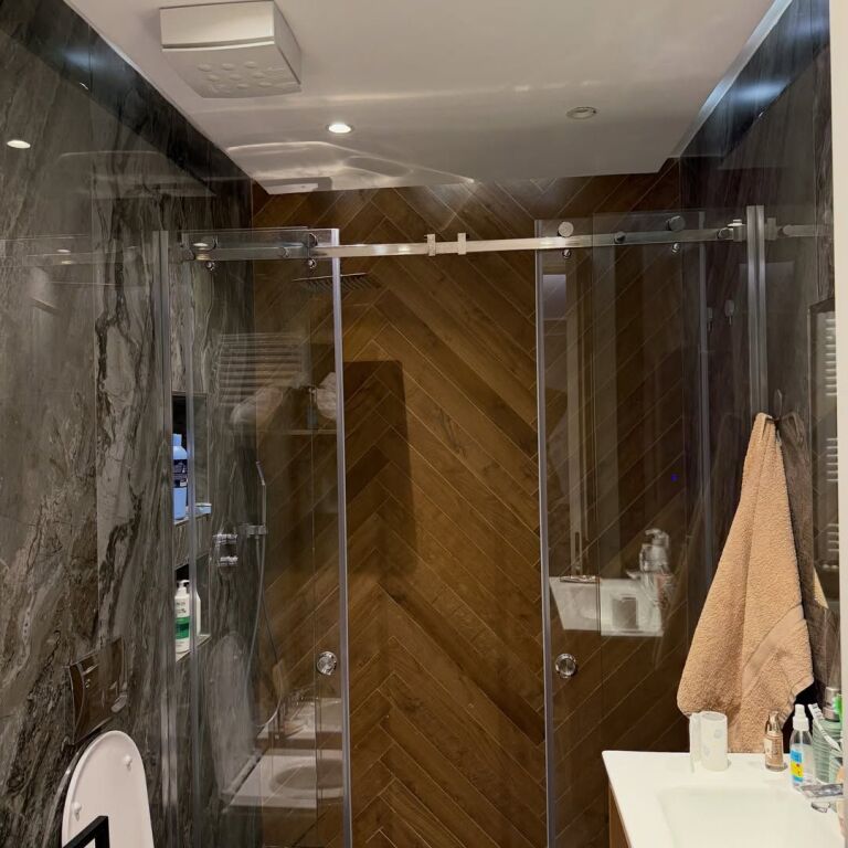 Apartment 3+1+2+2 Parking Spaces for Sale, Air Albania Stadium, Elbasan Street, American Embassy