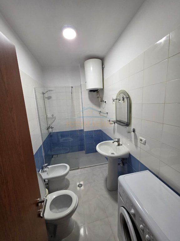 Shitet, Apartament 1+1, Unaza e Re, Tiranë.