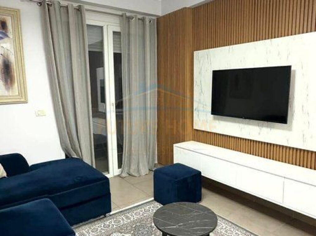 In vendita, Appartamento 1+1, Unaza e Re