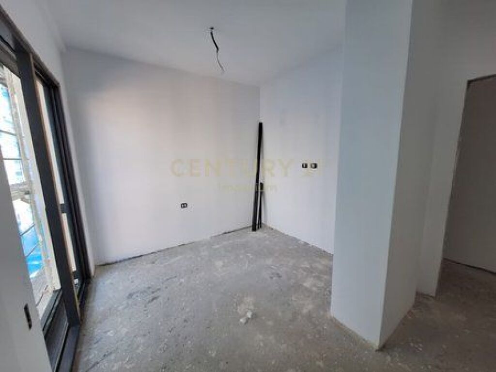 SHITET APARTAMENT 2+1 TEK KRISTAL BUILDING