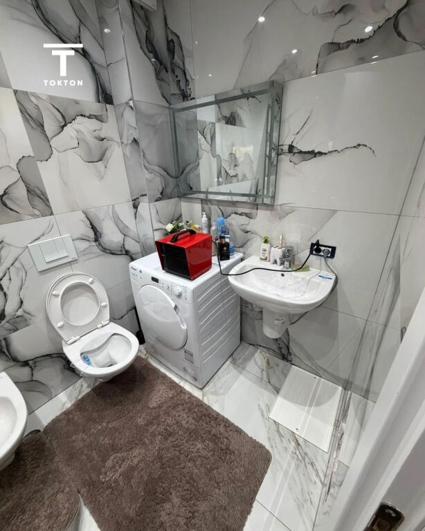 Appartamento 2+1+2+Posto Auto in Affitto