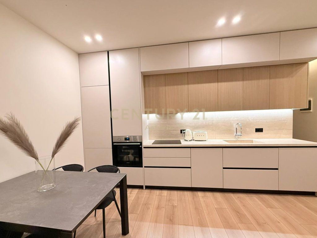 2+1 APARTMENT FOR RENT ON KOSOVAR STREET!