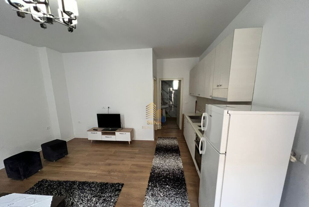 Rent, Private Entrance 1+1, Allias, 35,000 Leke/month