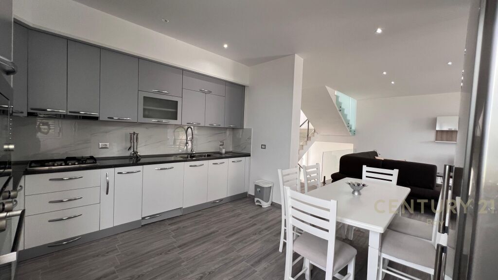 SHITET VILE 2 KATESHE+PODRUM ME FULL PAMJE DETI NE KAERPEN !!!