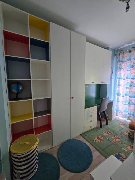 Apartament 2+1 me qira tek Kontakti 21 Dhjetori!