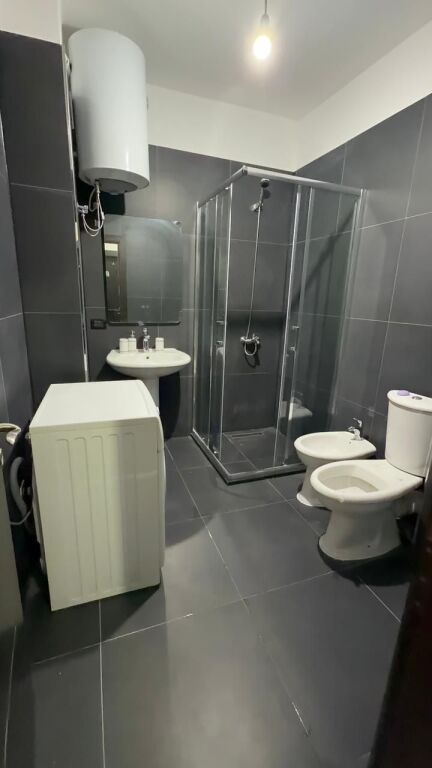 Apartament 3+1+2 per qira ne Astir