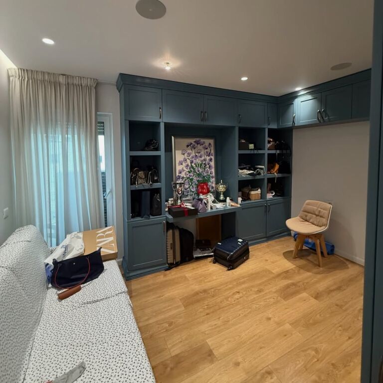 Apartment 3+1+2+2 Parking Spaces for Sale, Air Albania Stadium, Elbasan Street, American Embassy